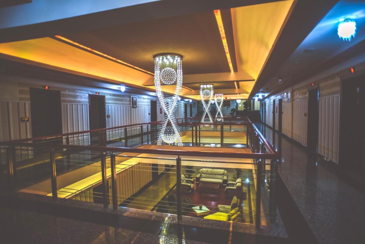 Hotel New Star Scopia Exterior foto